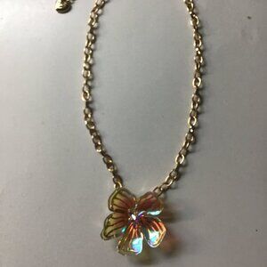 Betsey Johnson New Amber 3D Flower Necklace